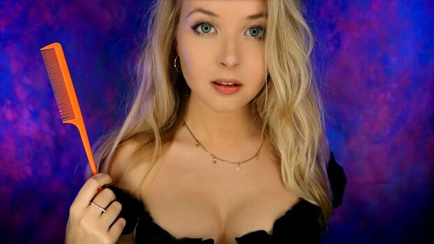 Valeriya ASMR