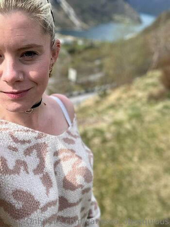 vanessa_obsequious