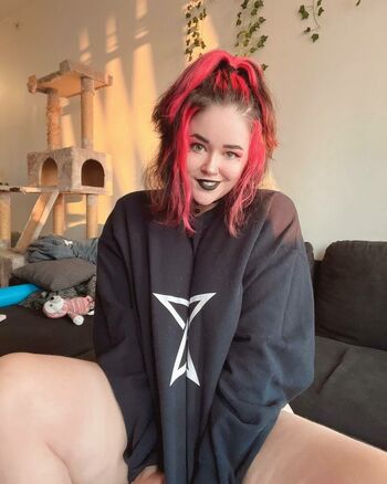 Vanessa Strawberry