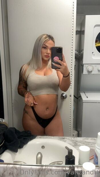 vanzandtt
