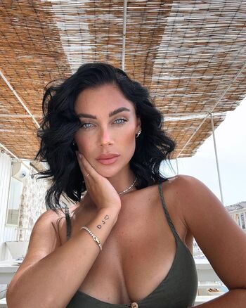 Vey Rubyjane