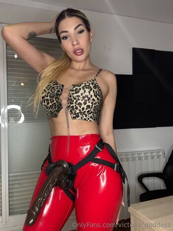 victoria_goddess