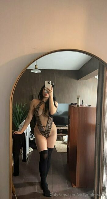 Victorialeeann
