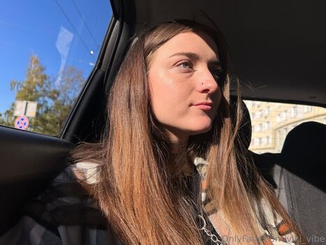 viki_vibe