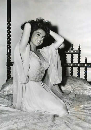 Vintage Sexy Celebs