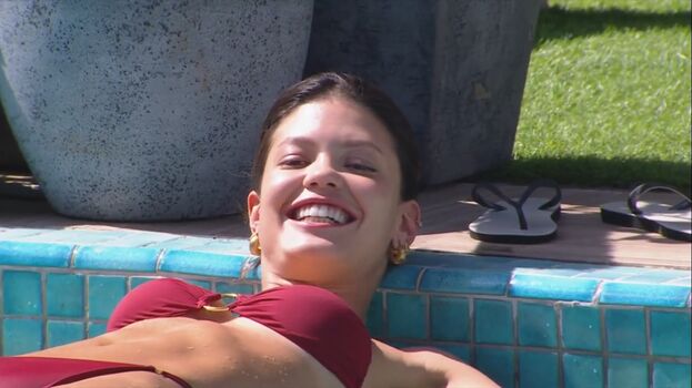 Vitória Strada
