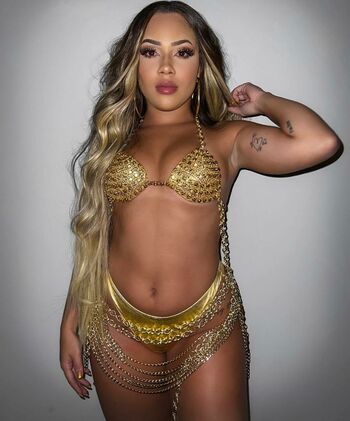 Vitoria Kelly