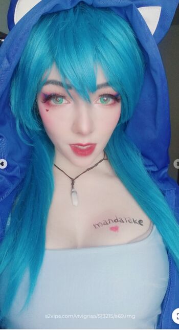 Vivi Grisa