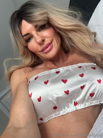 vivian_foxx