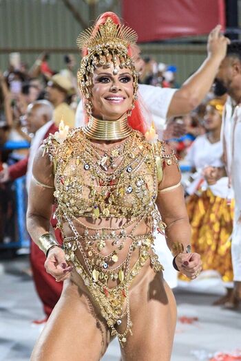 Viviane Araujo