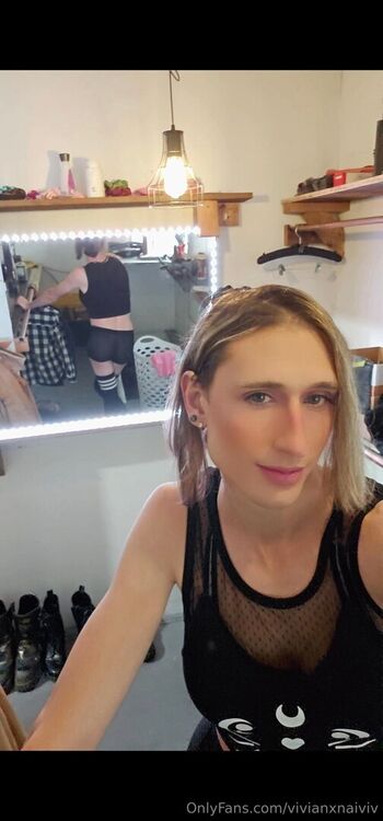 vivianxnaiviv