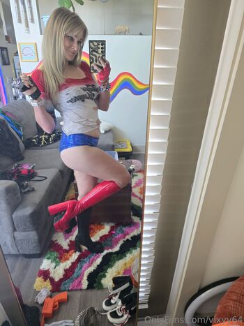 Vixyy64