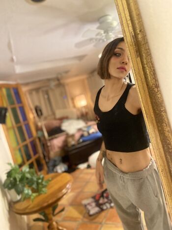 WatchGirlsPlay
