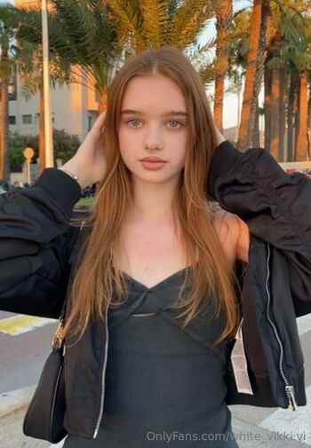 White VIky