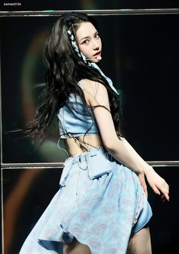 WomenK-pop