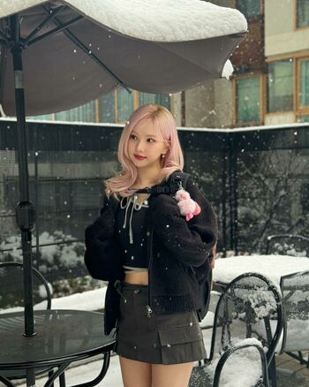 WomenK-pop