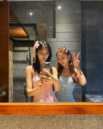 WomenK-pop