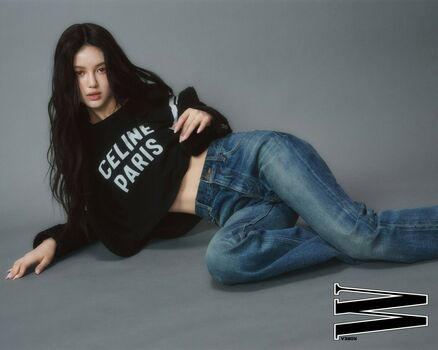 WomenK-pop