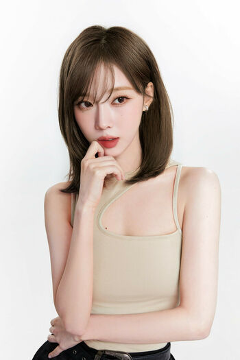 WomenK-pop