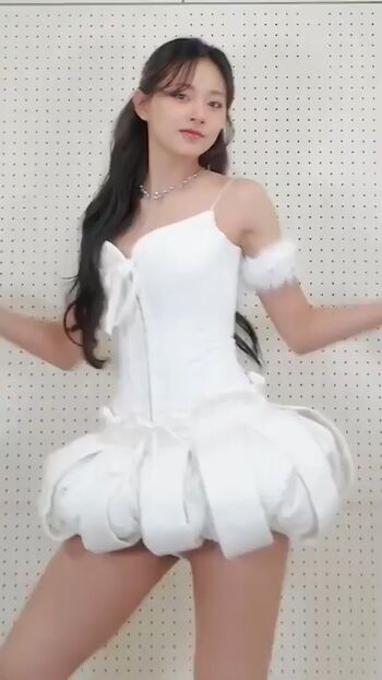 WomenK-pop
