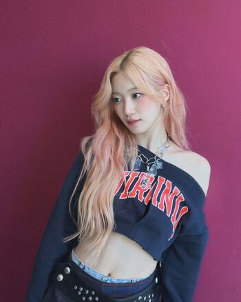 WomenK-pop