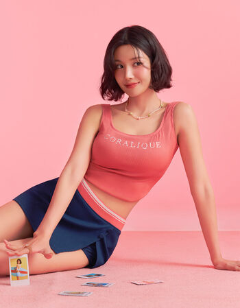 WomenK-pop