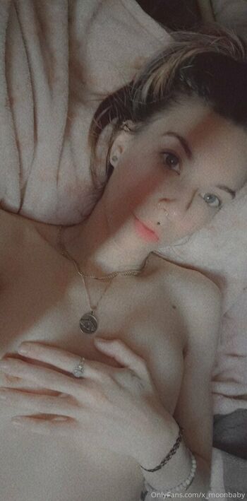 x_moonbaby
