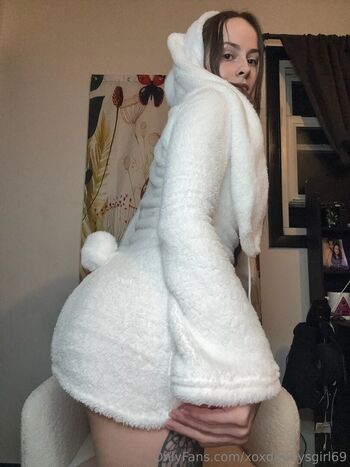 xoxdaddysgirl69