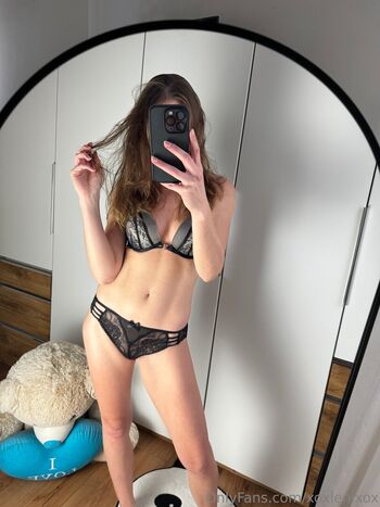 xoxlenixox