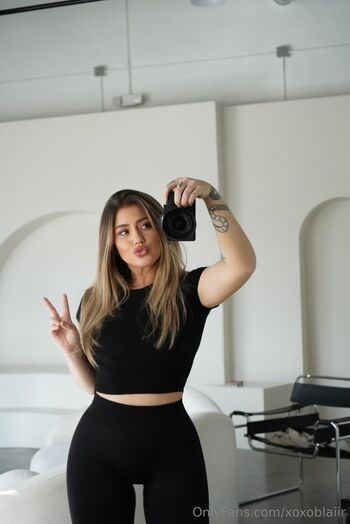 xoxoblaiir