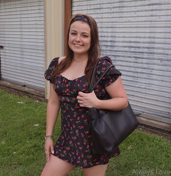 xoxoqueenquinnxoxo