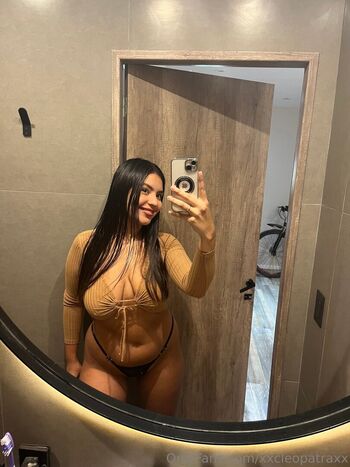 xxcleopatraxx