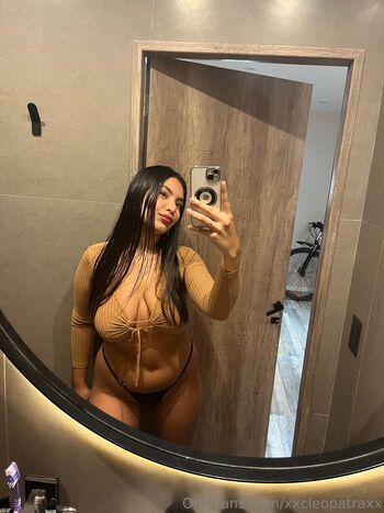 xxcleopatraxx