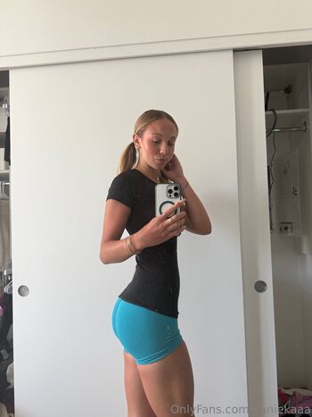 yaniekaaa