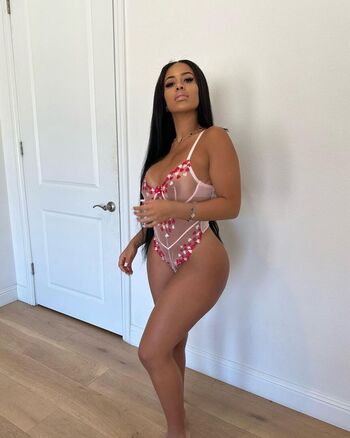 Yasmine Lopez