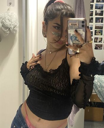 Yeliz