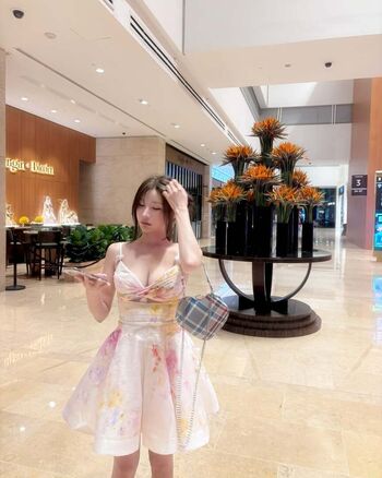 Yeon Yu