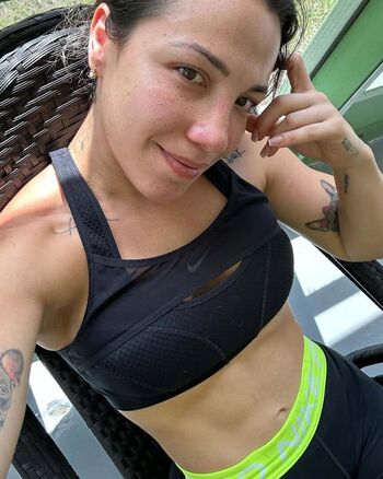 Yosi Fernandes
