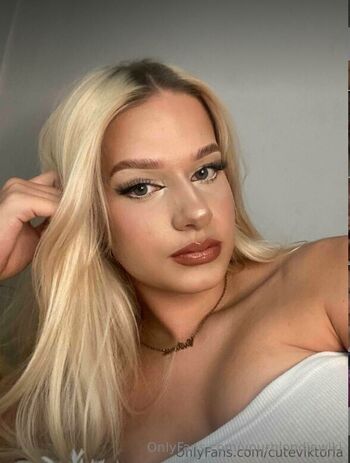 yourblondiewiki