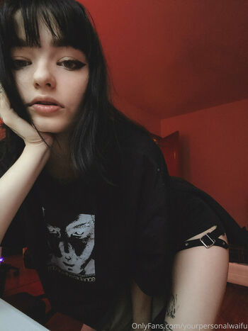 Yourpersonalwaifu