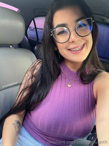 yourplayfulgoth