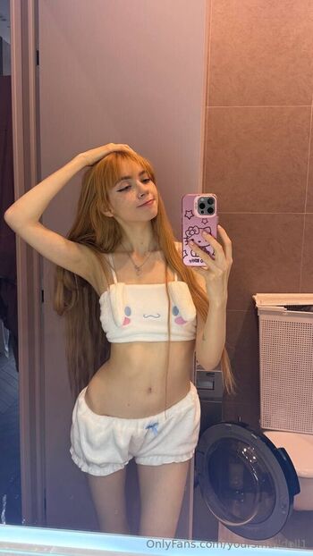 yoursmalldoll1