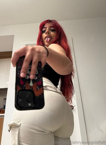 Yourxgoldfish