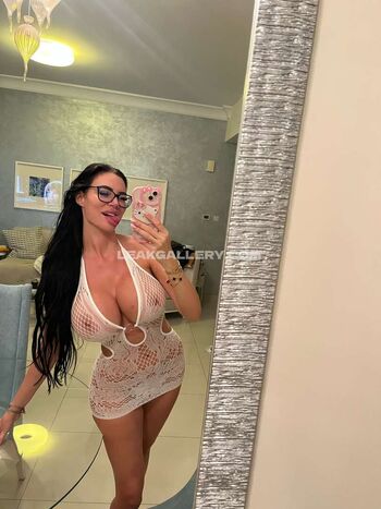 yvonne_bar