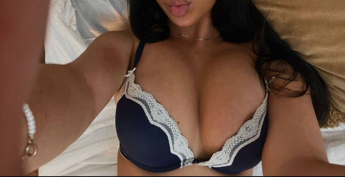 Zanetta Reyes
