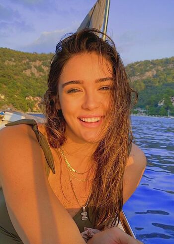 Zehra Güneş