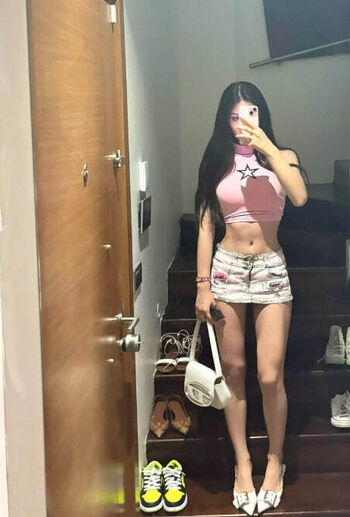 Zeydcarey Archive