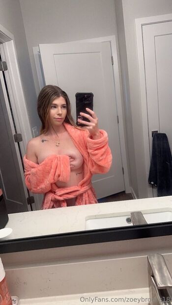 zoeybrooks18