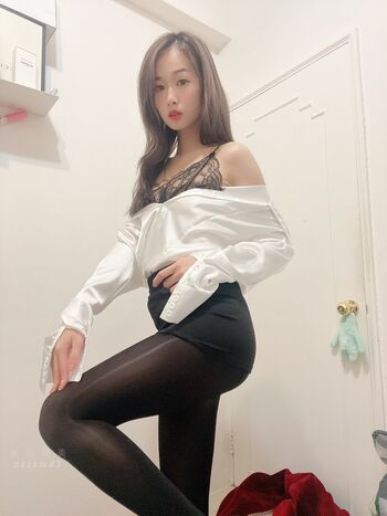 Zzzzm83 新莊張美 Rita