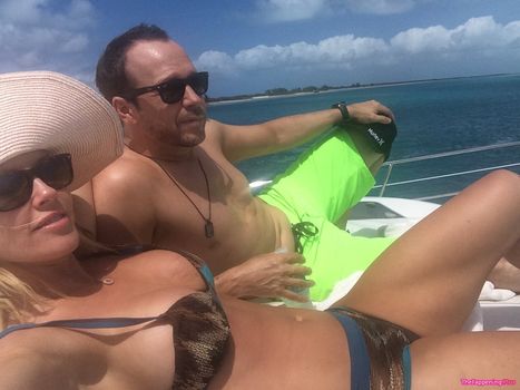 Jenny McCarthy
